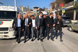 Cemil Tugay, Cumhuriyet ve İnönü mahallelerinde seçim ofisi açtı