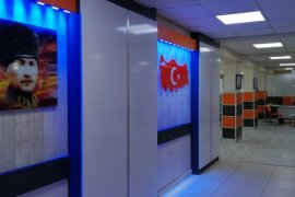 Karşıyaka Nüfus Müdürlüğü baştan sona yenilendi