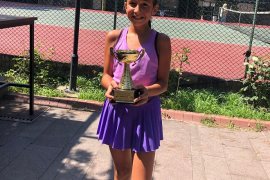 Pelin Toker şampiyon...