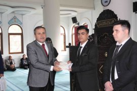 Kur'an-ı Kerim'i güzel okumak için yarıştılar