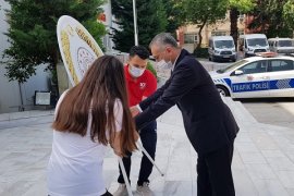 19 Mayıs Karşıyaka’da sade törenle kutlandı