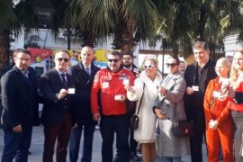 Karşıyaka'da organ bağışı için ''Hayat Olabilirsin Festivali'' düzenlendi