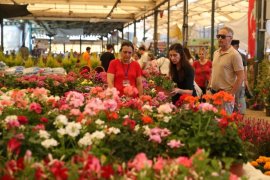 Karşıyaka'da mis kokulu festival