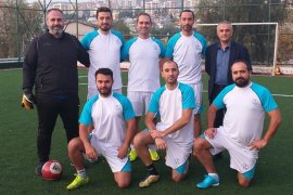 Karşıyaka Kurumlar Futbol Turnuvası'nda gol yağmuru...
