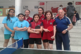 Okullar Masa Tenisine Bostanlıspor damga vurdu