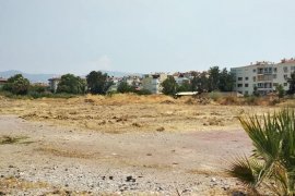 Çöplük olan Karşıyaka Stadı temizlendi