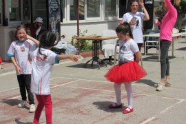 Bostanlıspor’dan muhteşem 23 Nisan Kutlaması