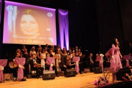 Karşıyaka Halk Eğitim  Merkezi TSM Korosu'ndan muhteşem konser