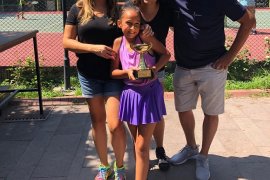 Pelin Toker şampiyon...