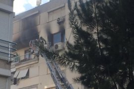 Bostanlı'yı korkutan yangın!..