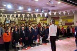 Karşıyaka'da Kızılay Haftası öğrencilerle kutlandı
