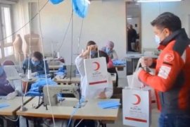 Karşıyaka Halk Eğitim Müdürlüğü'ne Türk Kızılay Karşıyaka Şubesi'nden jest...