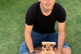 Dünya tarihine merak sardı, 13 yaşında yazdı 15 ‘inde kitaplaştırdı