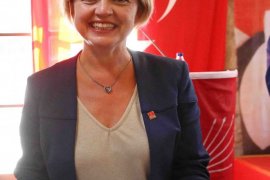 Karşıyaka'da “97. yılında Cumhuriyetimizi konuşuyoruz” söyleşileri