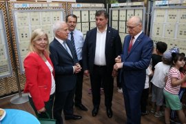 Karşıyaka Evrensel Çocuk Müzesi Pul Sergisi'ne büyük ilgi