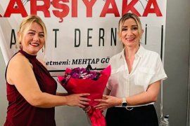 Karşıyaka Sanat Derneği Öğretmenler Günü'nü kutladı