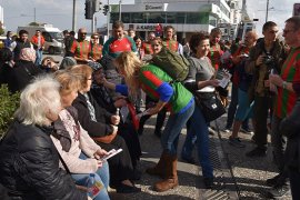 CHP adayı Tugay’a 35,5 yıllık arkadaşlarından destek…