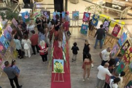 Rol Aktif Yetenek Kursu'ndan Türk Kızılay Karşıyaka Şube Başkanlığı'na bağış