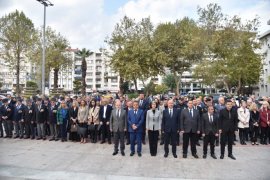 Öğretmenler Günü'nde şehit öğretmenler unutulmadı