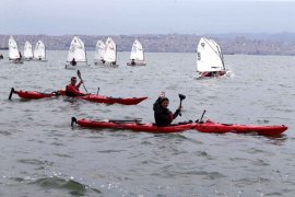 Kanocu çifti Çanakkale'ye Başkan Tugay uğurladı