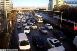 Altınyol’da dördüncü şerit çalışması bitti