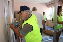 Mavişehir Rotary, Lamia Karer Ortaokulu'nun tadilatına başladı