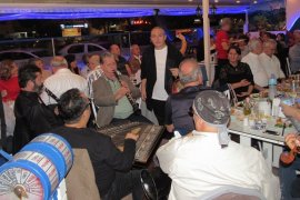 Karşıyaka Sanat Derneği TSM Korosuna Çiğ Köfteli moral gecesi…