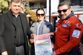 Karşıyaka'da organ bağışı için ''Hayat Olabilirsin Festivali'' düzenlendi