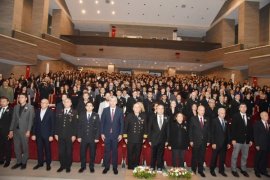 Karşıyaka, Atatürk'ü saygıyla andı