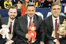 Pınar Karşıyaka'dan LÖSEV'e destek