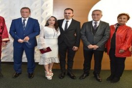 Dilara ile Faruk dünya evine girdi