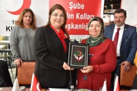 Karşıyaka'daki kurumların projeleri start aldı