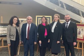 Karşıyaka Halk Eğitim'den muhteşem sergi...