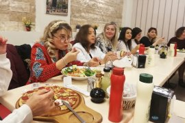 Karşıyaka Nüfus Müdürlüğü Yılbaşını kutladı