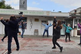 Çarşamba gününüzü dansa ayırın