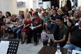 Tatlı yiyelim, tatlı söyleyelim...