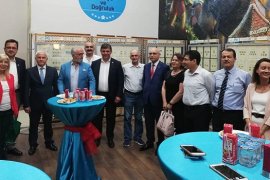 Karşıyaka Evrensel Çocuk Müzesi Pul Sergisi'ne büyük ilgi