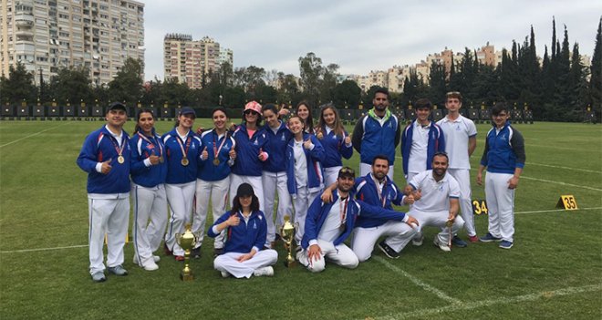  İzmir’e çifte şampiyonluk geldi 