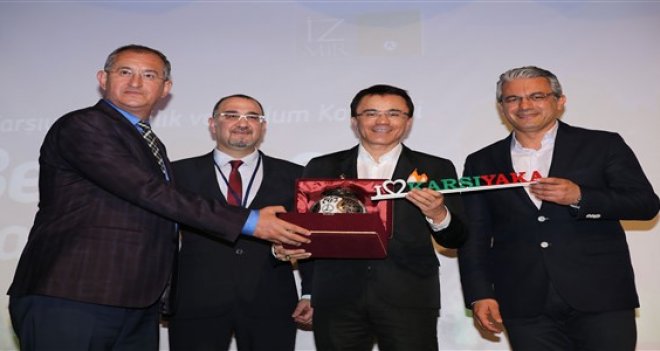  Karşıyaka’da ''Sağlık ve Toplum Kongresi'' yapıldı