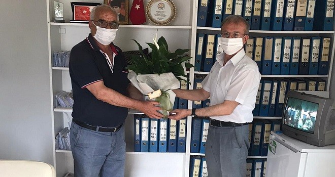 Müftü Gürler, Muhtar Fuat Pusat'ın Babalar Günü'nü kutladı