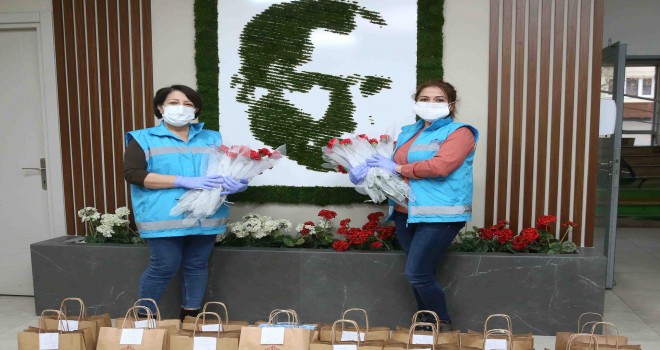 Karşıyaka Belediyesi sağlık emekçilerinin yanında