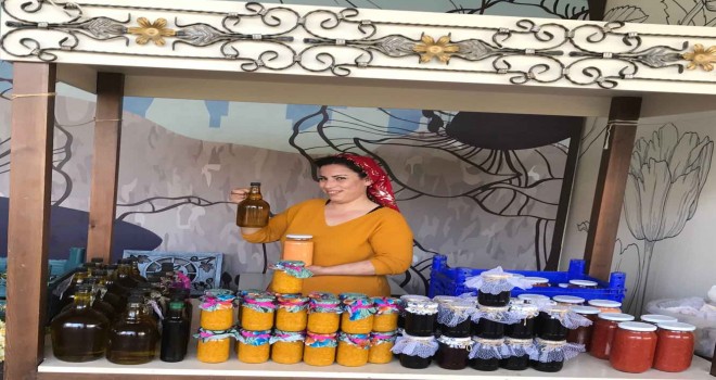 Karaburun’un kadın emeği bu kez Karşıyaka'daydı