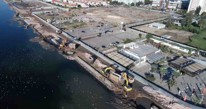 Mavişehir'e geçici olarak topraktan set çekildi