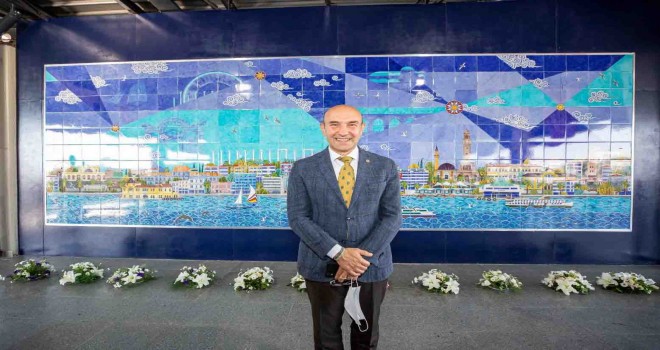 Halkapınar Metro İstasyonu’na dev çini pano