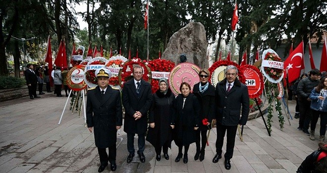 Zübeyde Hanım'ı  96 yıl sonra, aynı özlemle andık...