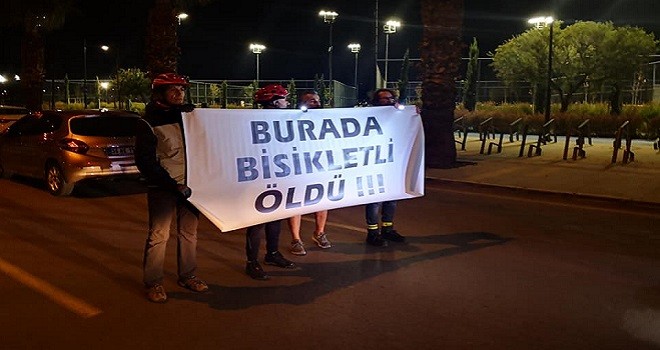 Bisikletçiler eylem yaptı