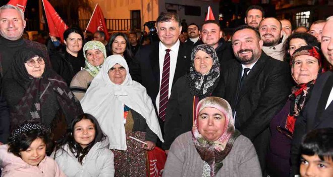 Cemil Tugay: İzmir'de herkes mutlu olsun istiyoruz