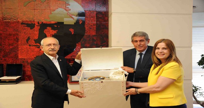 Balçova Belediye Başkanı Çalkaya, Kılıçdaroğlu'nu ziyaret etti