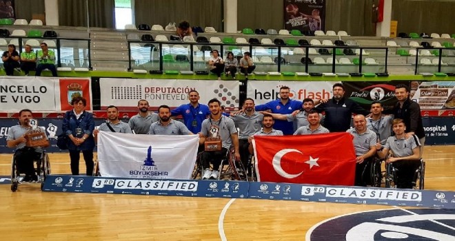 İzmir Bşb. Tekerlekli Sandalye Basketbol Takımı Avrupa üçüncüsü oldu