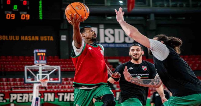 Pınar Karşıyaka Son16 için parkede